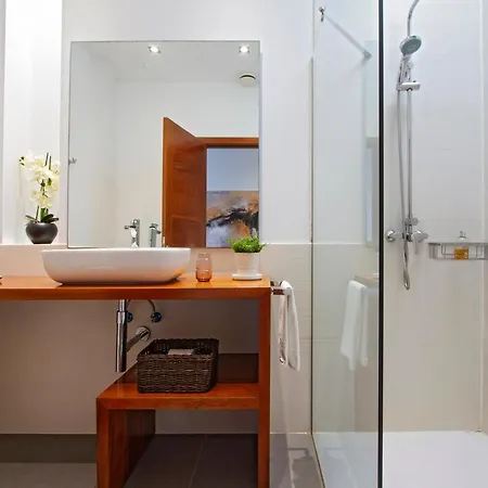 Zanata With Air Conditioning And Hot Tub *